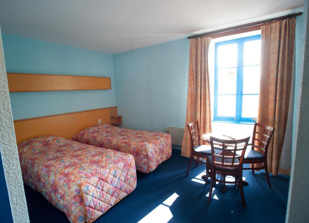 Citotel Hotel Le Commerce Severac-d'Aveyron Phòng bức ảnh